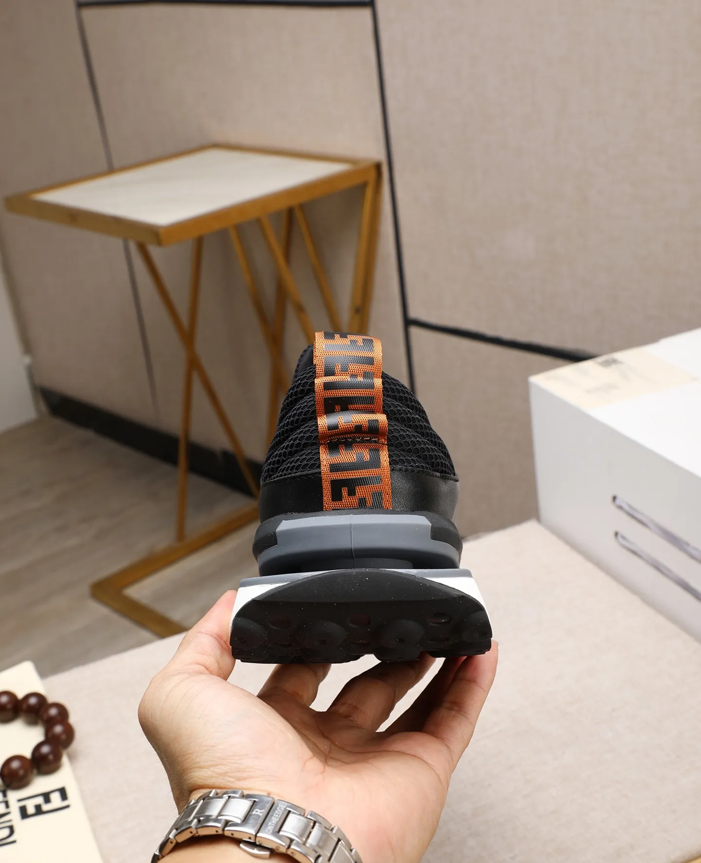 Men's shoes 💰460🕷🕷[FENDI] Fendi fashionable casual men's shoes 🇨🇳Original official website 1:1 model opening, new models are available first 💯Not high-profile but avant-garde, simple About low-key and fashionable, super versatile style 🌿 Made of original cowhide ➕ Pigskin lining 🎋 The version is comfortable on the feet, so rigorous for any small place, and the workmanship is first-class 🍍38-44 Large quantities in stock
